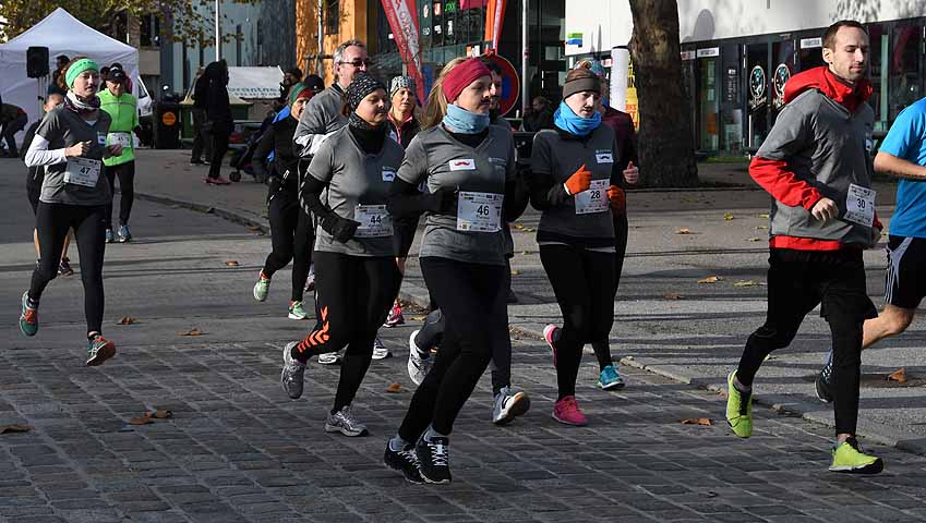 die Bildnummer ist 201711180227