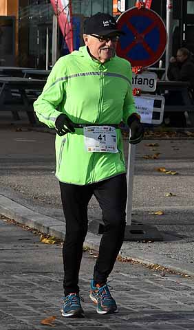 die Bildnummer ist 201711180230