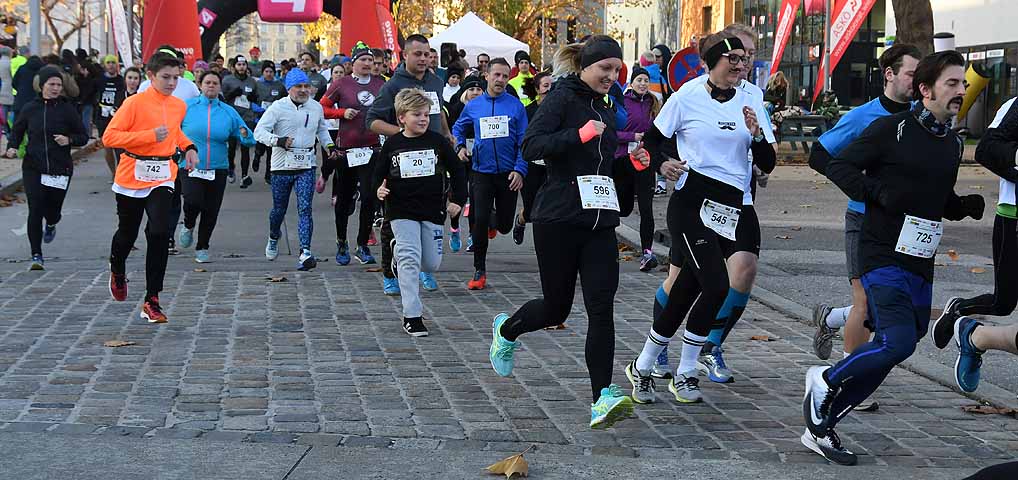 die Bildnummer ist 201711180336