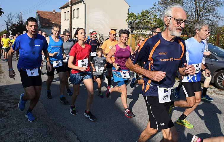 die Bildnummer ist 201810131080