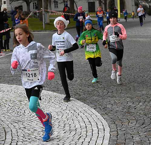 die Bildnummer ist 201912140400