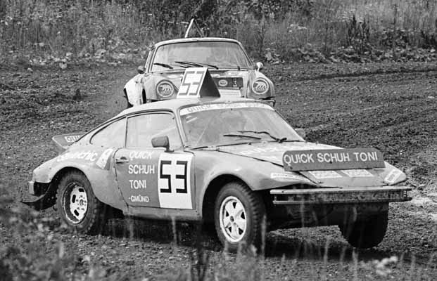 Toni Weissenbck (53, Porsche 911), Siegfried Pfeiffer (51, Porsche)