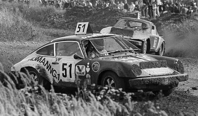 Siegfried Pfeiffer (51, Porsche 911), Thomas Michaletz (76, Porsche 911SC)
