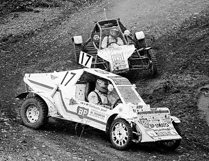 Josef Khbach (17), Gerhard Braun (19)