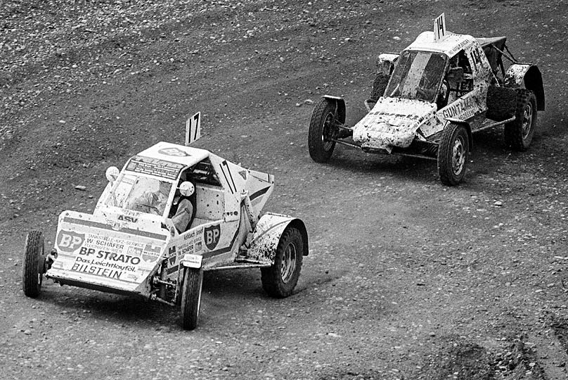 Josef Khbach (17), Ing. Harald Binder (14