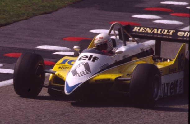 Rene Arnoux (Renault elf RE308)