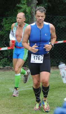 die Bildnummer ist 201206101064