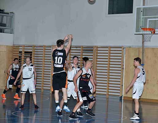 die Bildnummer ist 201502210407