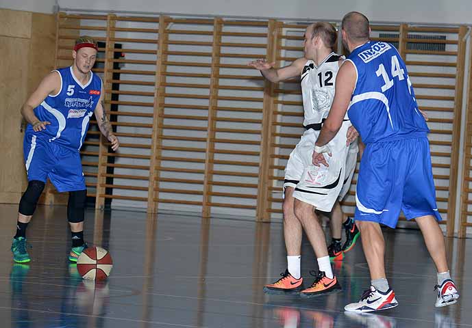 die Bildnummer ist 201604090056