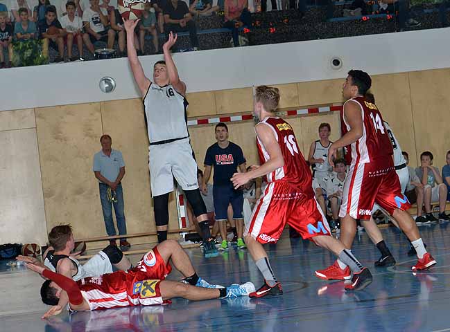 die Bildnummer ist 201606051345