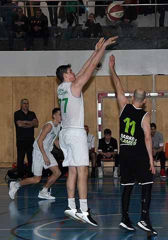 die Bildnummer ist 201902100727