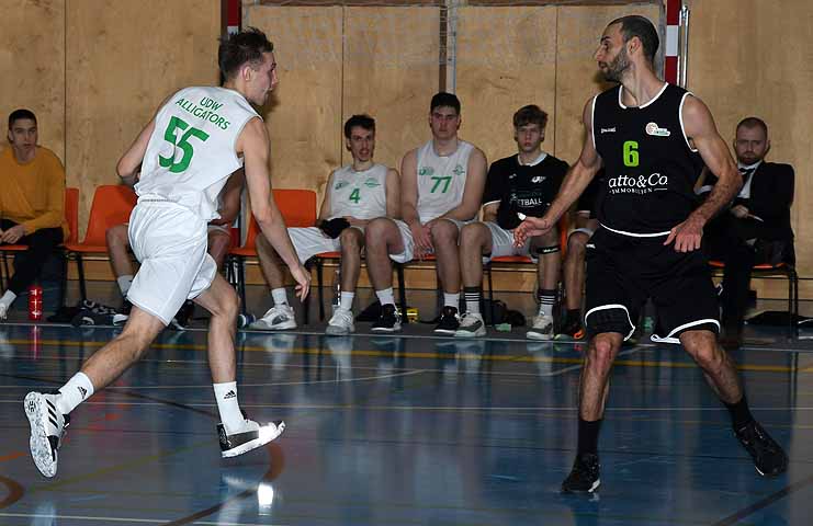 die Bildnummer ist 201902100766