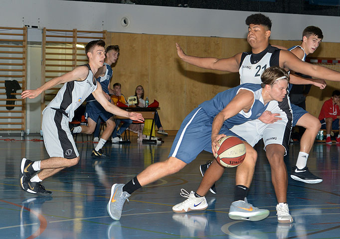 die Bildnummer ist 201910030018