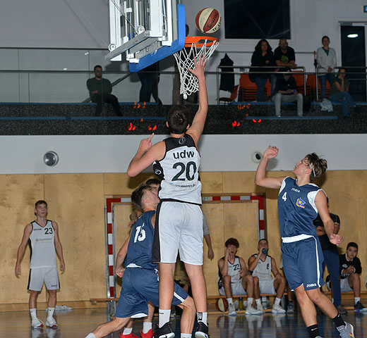 die Bildnummer ist 201910030031