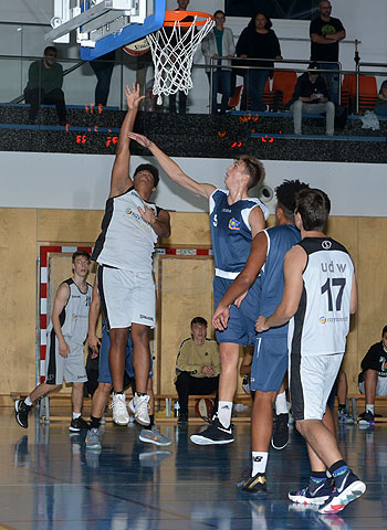 die Bildnummer ist 201910030034