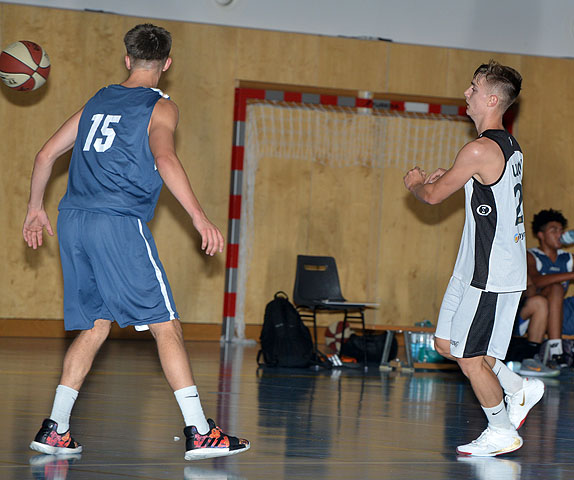 die Bildnummer ist 201910030035