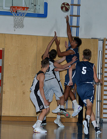 die Bildnummer ist 201910030052