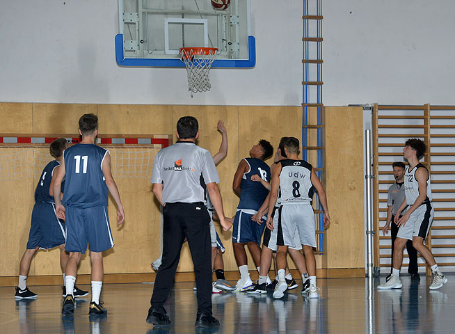 die Bildnummer ist 201910030055