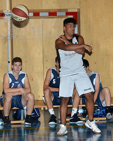 die Bildnummer ist 201910030082