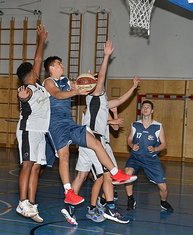 die Bildnummer ist 201910030107