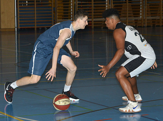 die Bildnummer ist 201910030109