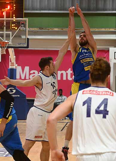 die Bildnummer ist 201912280032