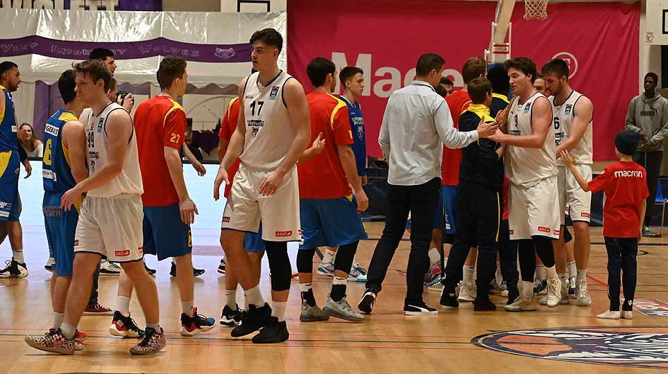 die Bildnummer ist 201912280122