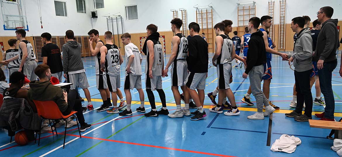 die Bildnummer ist 202003080097