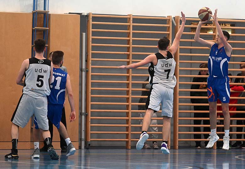 die Bildnummer ist 202003080174