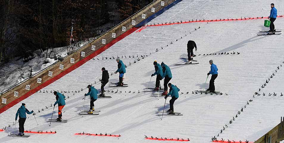 die Bildnummer ist 201801060475