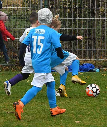 die Bildnummer ist 201811100057