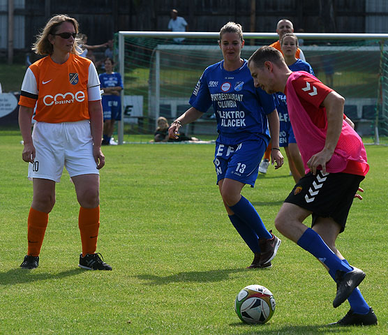 die Bildnummer ist 201906200235