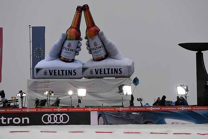 die Bildnummer ist 201801040003