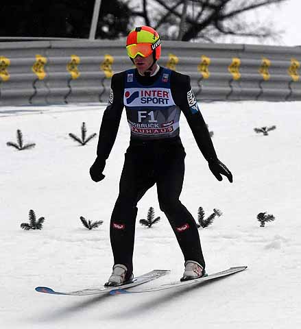 die Bildnummer ist 201801040022