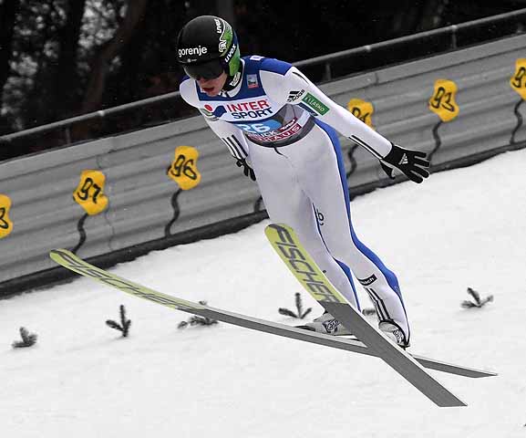 die Bildnummer ist 201801040030