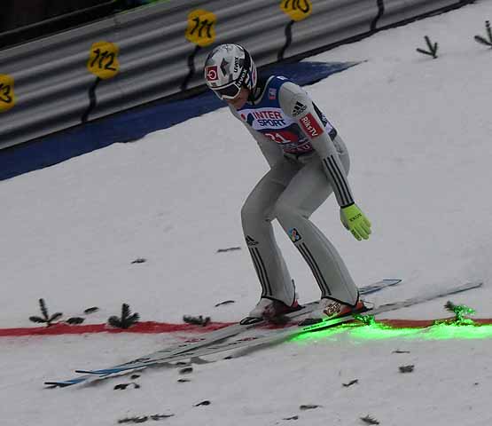 die Bildnummer ist 201801040071