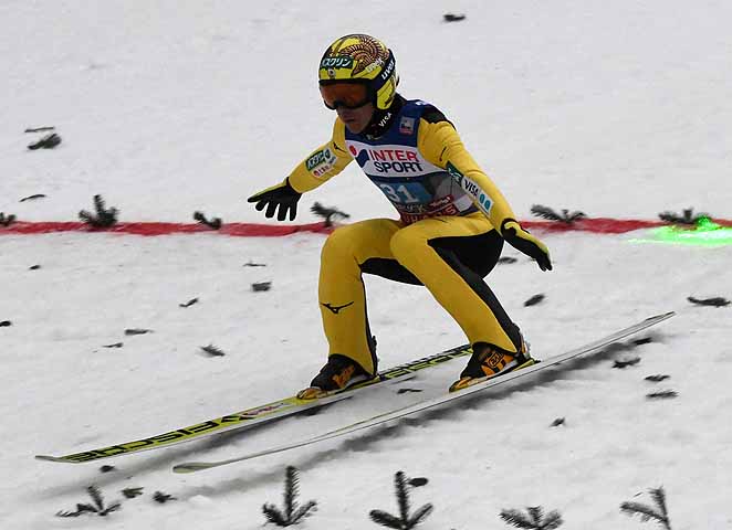 die Bildnummer ist 201801040077