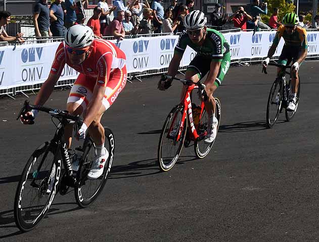 die Bildnummer ist 201809300103