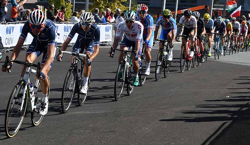 die Bildnummer ist 201809300127