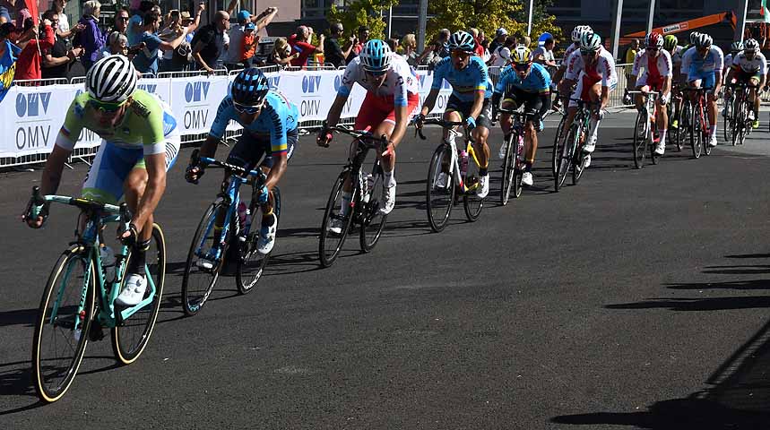 die Bildnummer ist 201809300142