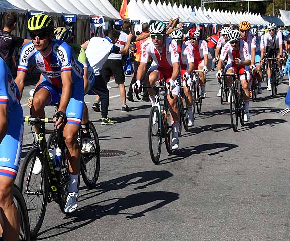 die Bildnummer ist 201809300185