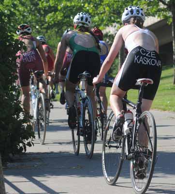 die Bildnummer ist 201206160076