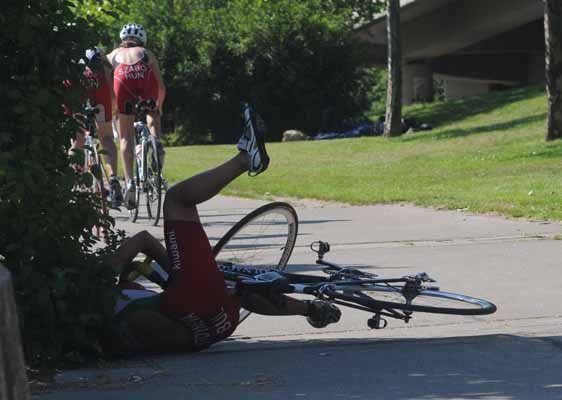 die Bildnummer ist 201206160083