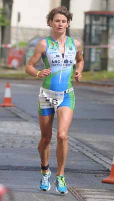 die Bildnummer ist 201108130477