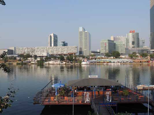 Foto vom 2. September 2012 - Neue Donau und berplattung