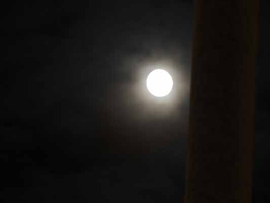 Foto vom 31. Oktober 2012 - Mond