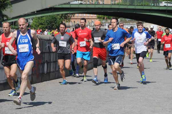 Foto vom 4.Mai 2014 - Landstrasser Bezirkslauf