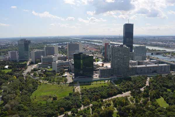 Foto vom 25.August 2014 - Blick vom Donauturm