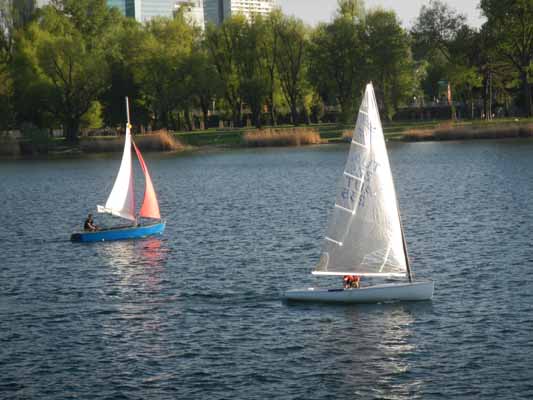 Foto vom 27.April 2015 - Segelboote auf der Alten Donau