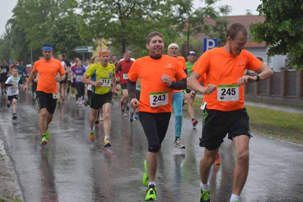 Foto vom 23.Mai 2015 - Neudorfer Pfingstlauf